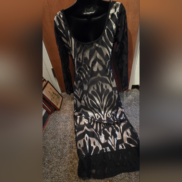 Unbranded Black & Tan Body Con Lace Payered Dress SzM NWOT - Picture 7 of 8